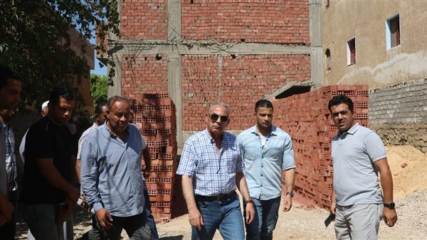 محافظ الإسماعيلية يضع خطة شاملة لتعزيز الرقابة وتحسين الخدمات للمواطنين