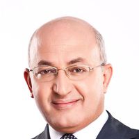 تصاعد الفجوة الطبقية في مصر: المجتمع يعاني من تأثيرات الهوية الاجتماعية