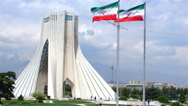 إيران تعلن عن استراتيجيات جديدة لمواجهة العقوبات الأمريكية