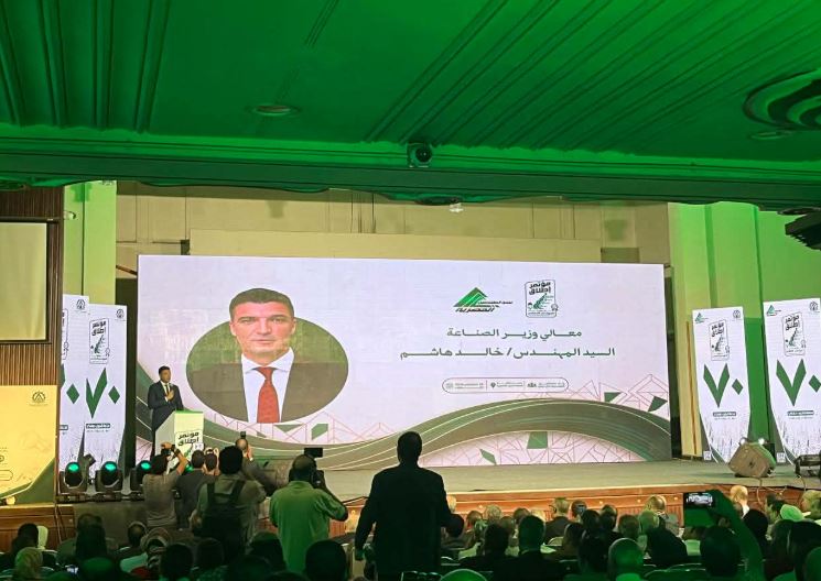 وزير الصناعة: المهندس المصري يضع بصمته في المشروعات العالمية