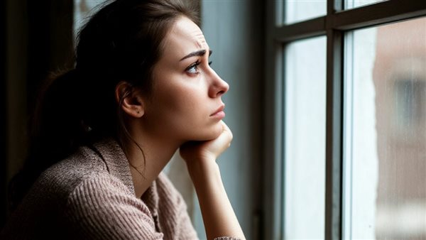 10 أشياء يجب تجنبها أثناء الشعور بحالة نفسية سيئة