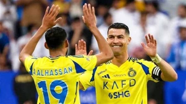 النصر يواجه التعاون في قمة مثيرة بالدوري السعودي اليوم