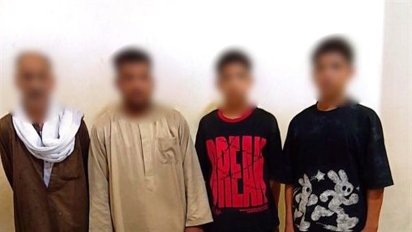 خلاف على الإيجار ينتهي بتحطيم سيارة في الفيوم