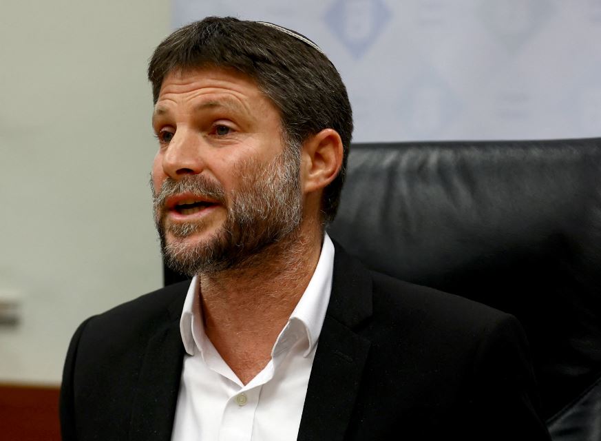 سموتريتش يعلن خطة لتهويد النقب والجليل قبيل الانتخابات الإسرائيلية