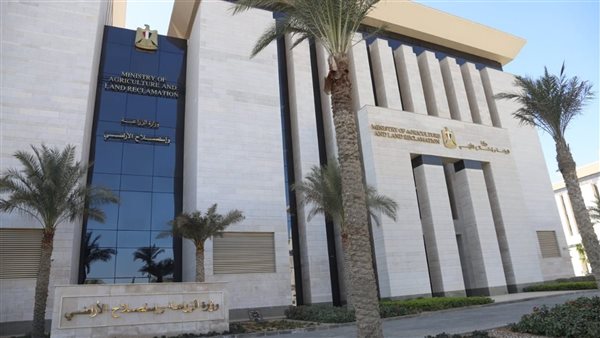 وزير الزراعة يعلن عن خطوات مهمة لتوطين صناعة المبيدات وتعزيز الرقابة الزراعية