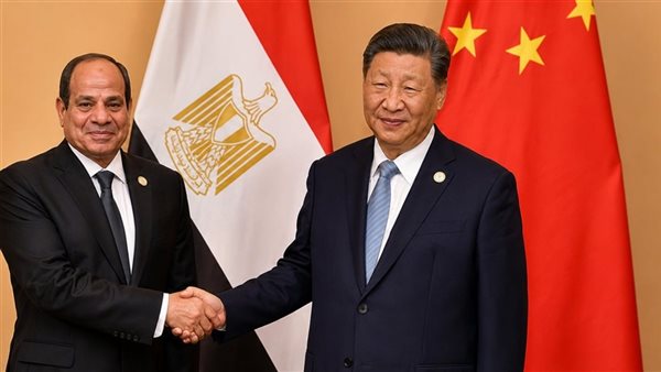 70 عامًا من الشراكة المصرية الصينية: ملف شامل قبل زيارة شي جين بينج