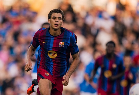 برشلونة يتمسك بحمزة عبد الكريم ويرفض صفقة بـ25 مليون يورو