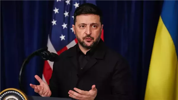 زيلينسكي يعلن عن خطة لإطلاق 1000 مسيرة يومياً نحو روسيا