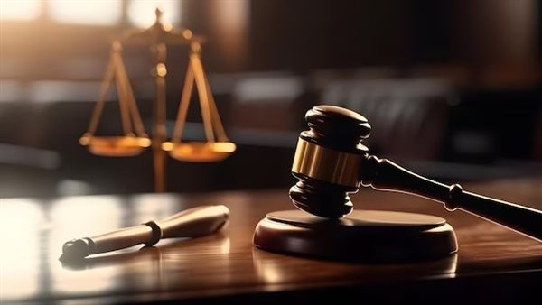 بدء محاكمة سائق توك توك متهم بالاتجار في المخدرات بالساحل