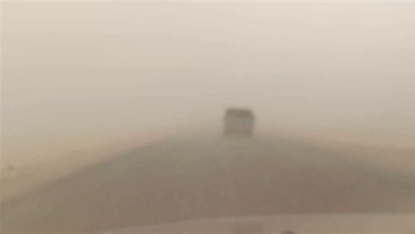 تحذيرات مرورية في مطروح بسبب الأتربة وانخفاض مستوى الرؤية