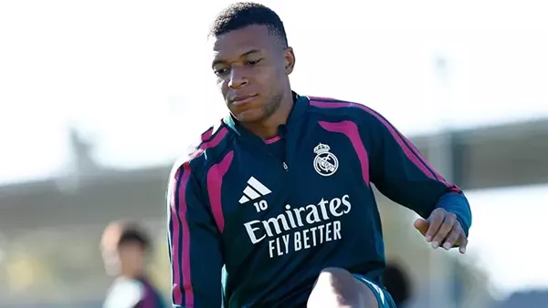 ريال مدريد يستعد لمواجهة ملقا مع غياب تشواميني وإندريك ويترقب مبابي الأرقام القياسية