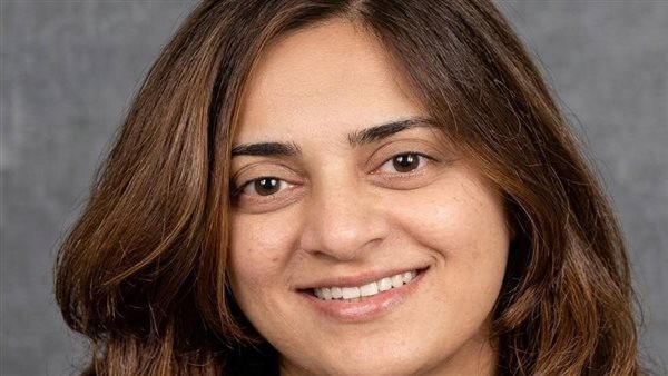 يسرا تعبر عن حزنها لوفاة ابنة نجلاء فتحي: "مش قادرة أوصف وجعي"