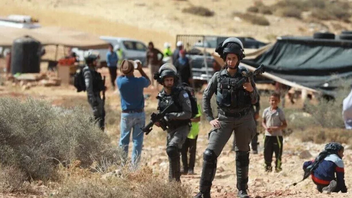 إجراءات إسرائيلية تعيق وصول 112 عائلة بدوية إلى شرق القدس