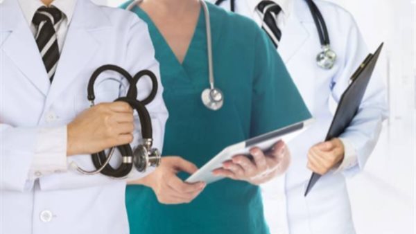 أزمة التدريب الطبي في مصر: مطالبات بإصلاحات عاجلة لمواجهة التحديات