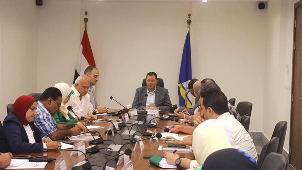 محافظ دمياط يدعو لتسريع إجراءات التقنين والتصالح وحسم إزالات الموجة 30