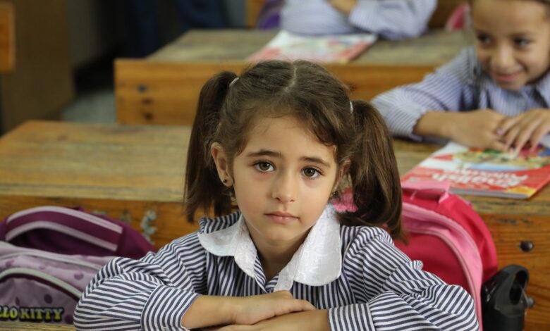 الأونروا تواجه تحديات مالية تهدد تعليم 540 ألف طفل من لاجئي فلسطين