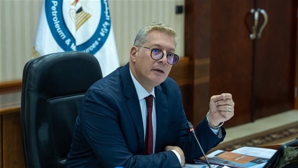وزارة البترول تعلن عن مسح سيزمي شامل لتعزيز استكشاف البترول والغاز