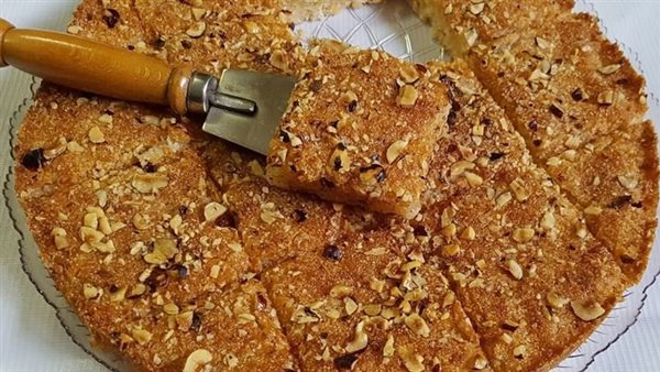 طريقة تحضير الهريسة الشرقية: حلوى شهية لمحبي الحلويات