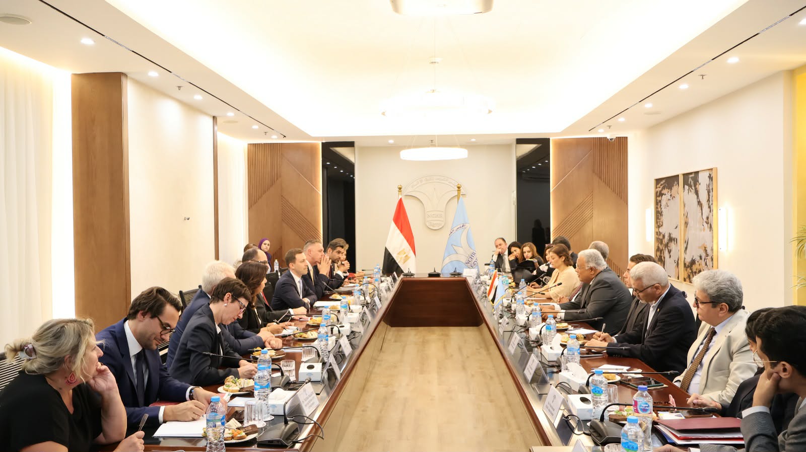 تعزيز العلاقات: القومي لحقوق الإنسان يستقبل وفداً من البرلمان النمساوي
