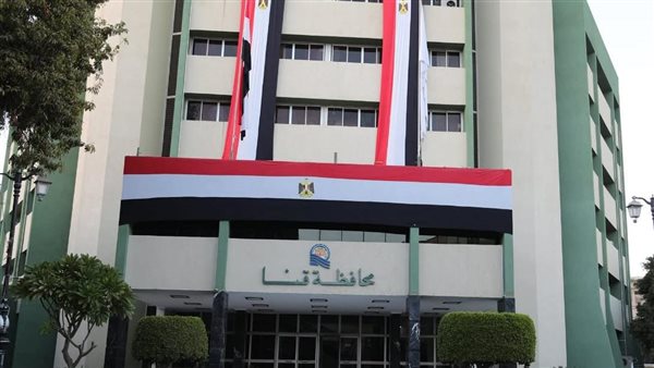 قنا: تعيين 1634 مواطنًا وإصدار 1104 شهادات مهارة في أغسطس
