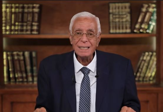 حسام موافي: التوتر النفسي يؤثر سلبًا على الجهاز الهضمي