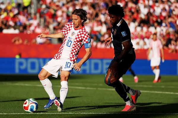 بيليتش يؤكد استمرار مودريتش مع منتخب كرواتيا رغم التكهنات