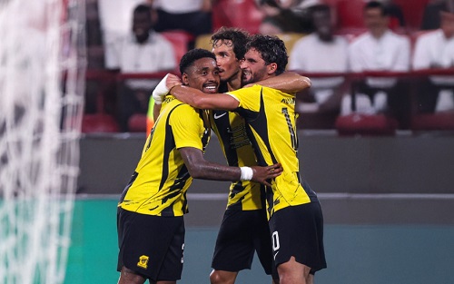 النصر يتحدى الاتحاد في قمة مثيرة بالدوري السعودي
