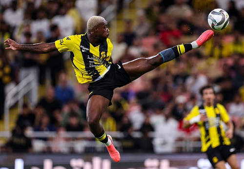 الاتحاد يحقق انتصارًا مفاجئًا على النصر في الدوري السعودي