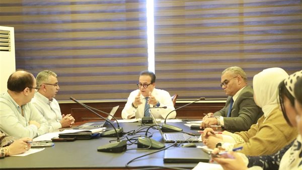 وزير الصحة يؤكد عدم تأخير مشروعات التأمين الصحي الشامل في المحافظات