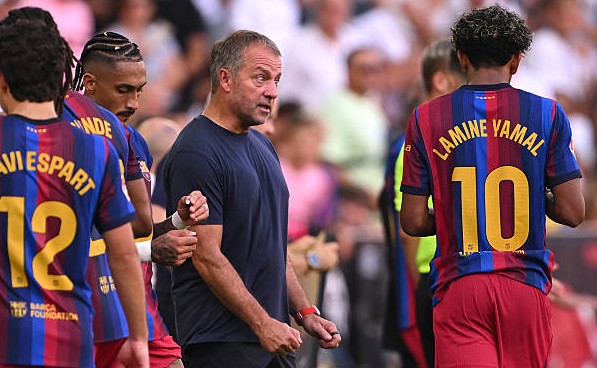 فليك: برشلونة بحاجة لمهاجم صريح رغم الانتصارات الكبيرة