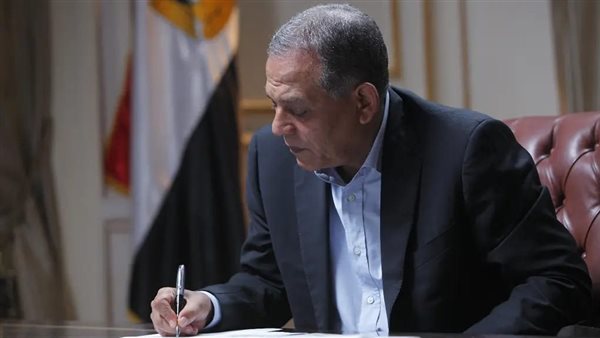 نائب رئيس القومي لحقوق الإنسان: محو الأمية يتجاوز القراءة والكتابة