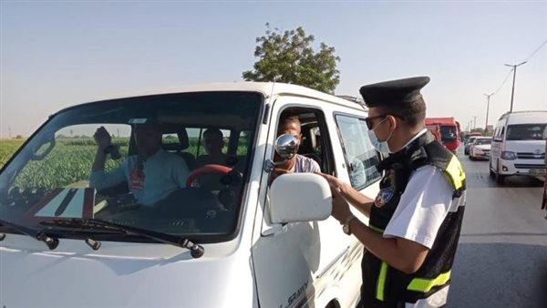 حملات أمنية مكثفة تسفر عن ضبط 106 آلاف مخالفة مرورية و3 أطنان دقيق