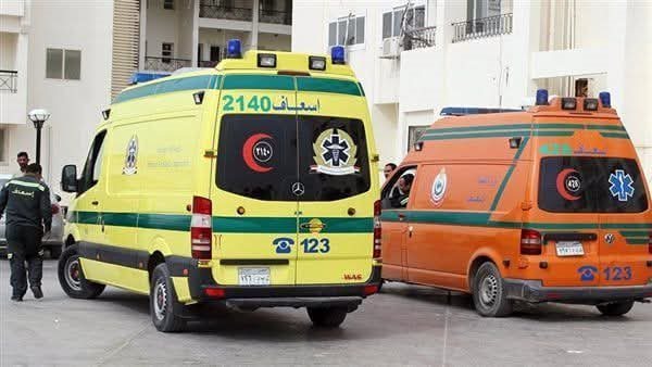 حوادث مؤسفة في الفيوم: 9 مصابين جراء تصادم وانقلاب سيارات
