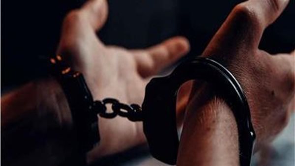 القبض على موظف مزيف في المنيا بتهمة النصب على ضحاياه