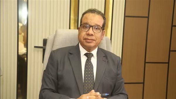 نائب رئيس جامعة قنا يتبنى معايير جديدة للأمن والسلامة الجامعية