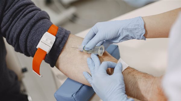 إلغاء إنهاء خدمة موظف بعد تحليل مخدرات: القضاء ينصف المظلوم
