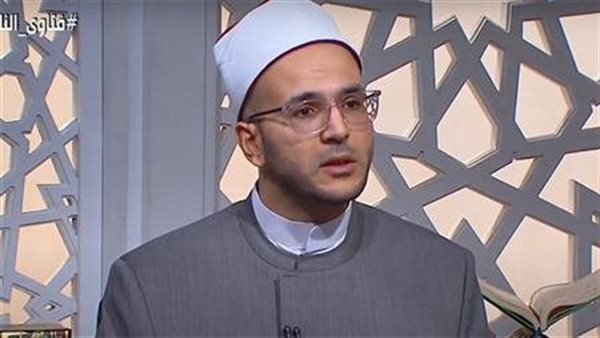 أمين الفتوى يرفض فكرة "التطهير الإلزامي" لعوائد البنوك ويؤكد ضرورة التخصص الفقهي