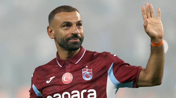 محمد صلاح يتألق ويعزز مكانته في التشكيل المثالي للدوري التركي