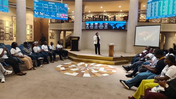 البورصة المصرية تحتضن وفدًا كينيًا لتعزيز التعاون في أسواق المال الأفريقية