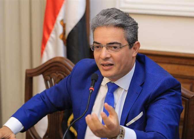 نقيب الإعلاميين يؤكد استمرار ملاحقة منتحلي صفة الإعلامي والكيانات الوهمية