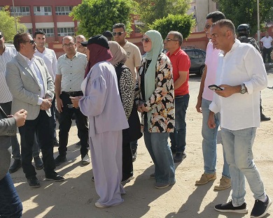 محافظ بورسعيد يتفقد تطوير شاليهات المعمورة ويؤكد على سرعة التنفيذ