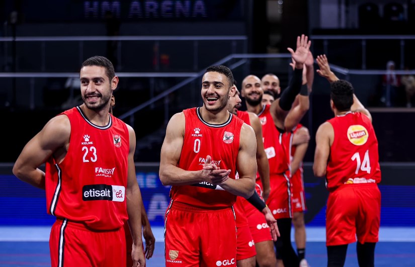 الأهلي يواجه زلاتيبور الصربي في مباراة ودية استعداداً للموسم الجديد