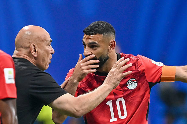 محمد صلاح ينضم لمعسكر الفراعنة بعد مواجهة جالاتا سراي