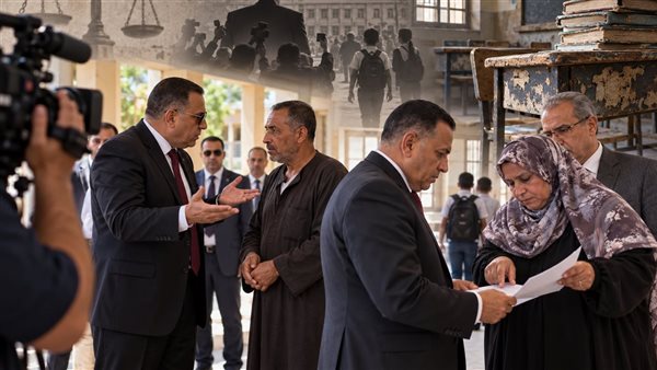 جولات المحافظين: من الرقابة إلى المشهد الإعلامي واللقطات المثيرة