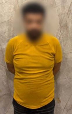 القبض على عاطل بتهمة الاعتداء على والدته بالإسكندرية