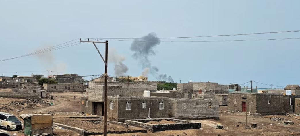 الحوثيون يسيطرون على المخا ويهددون إمدادات الطاقة العالمية