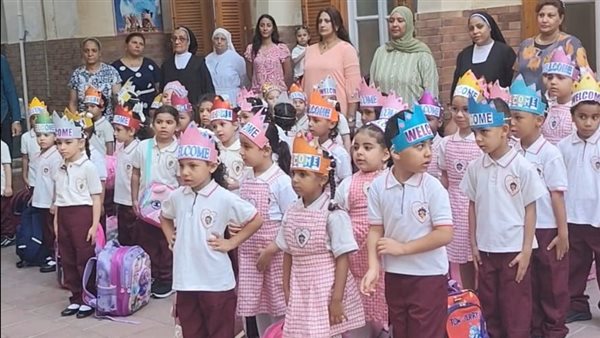 تفعيل الغياب الإلكتروني وبدء الدراسة في جميع مدارس الجمهورية