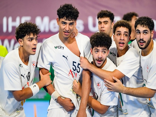 منتخب الناشئين لكرة اليد يكتسح نيجيريا ويتأهل لنصف نهائي البطولة الأفريقية