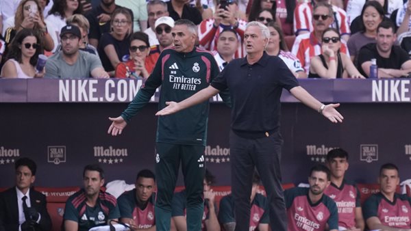مورينيو يعبر عن غضبه بعد خسارة ريال مدريد أمام أتلتيكو