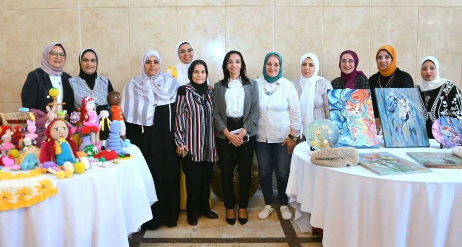 افتتاح بازار البحيرة لدعم المنتجات المحلية والحرف اليدوية